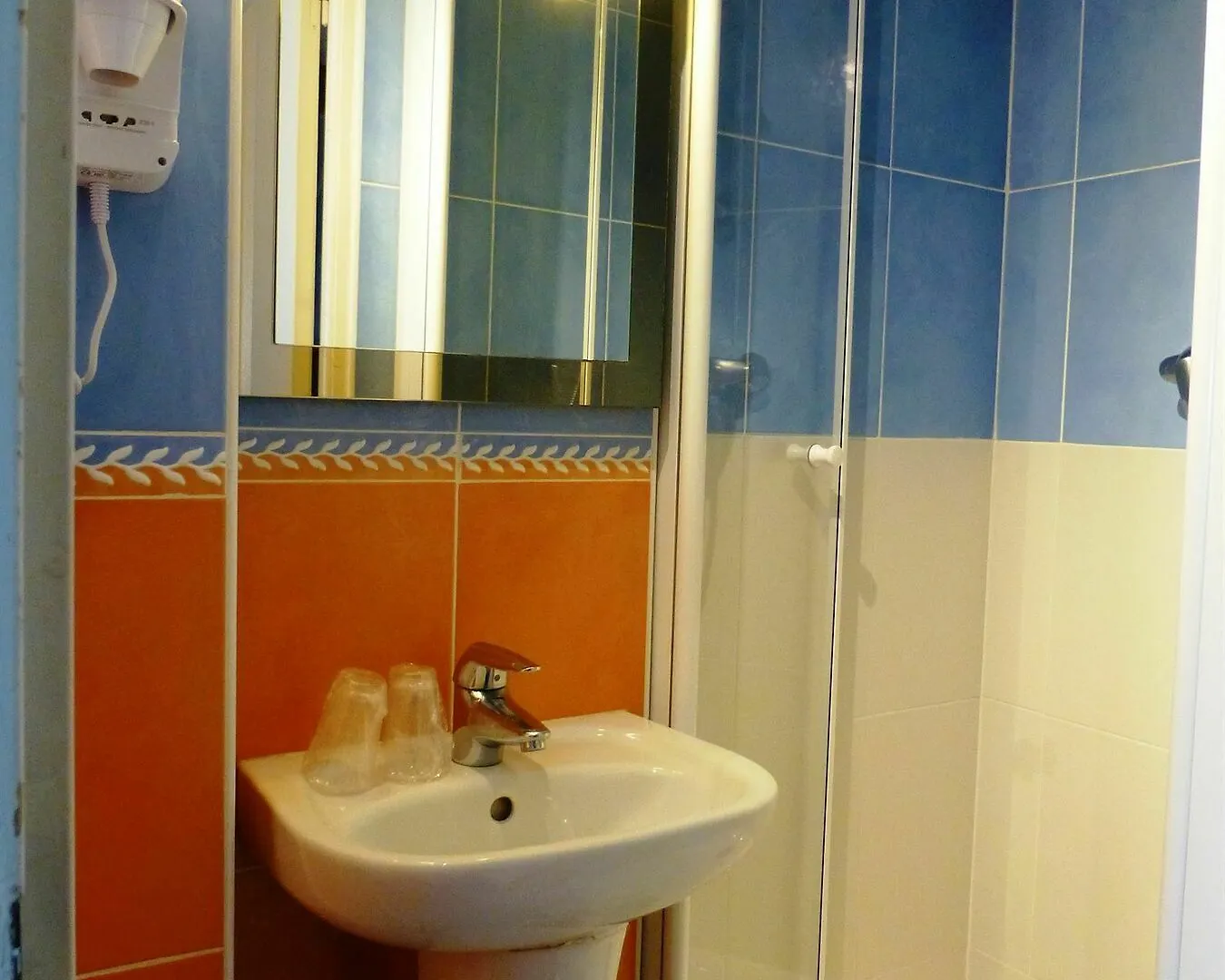 **  Hotel Du Midi Paris Gare De Lyon フランス